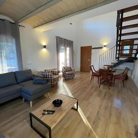 Chalet Casa De La Mestra, Espinalbet *